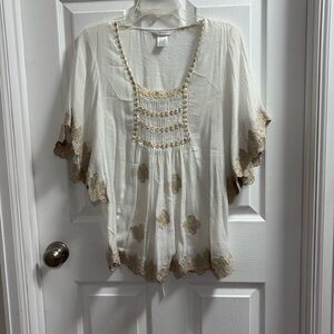 Esley white top, size small